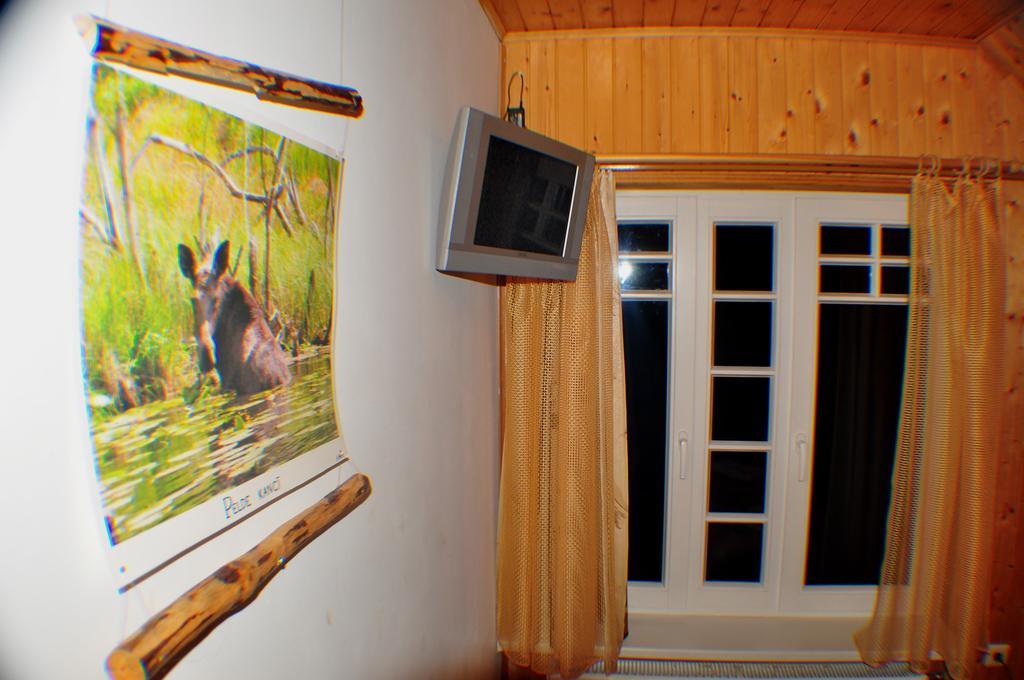Guesthouse Leiputrija Ādaži Exterior foto