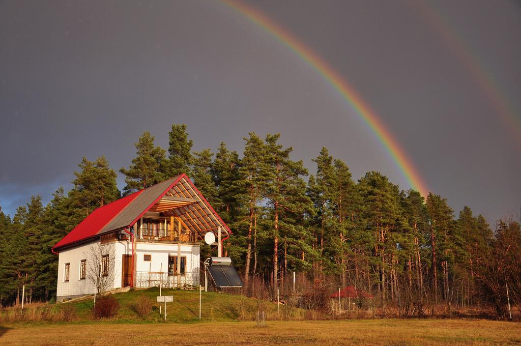 Guesthouse Leiputrija Ādaži Exterior foto